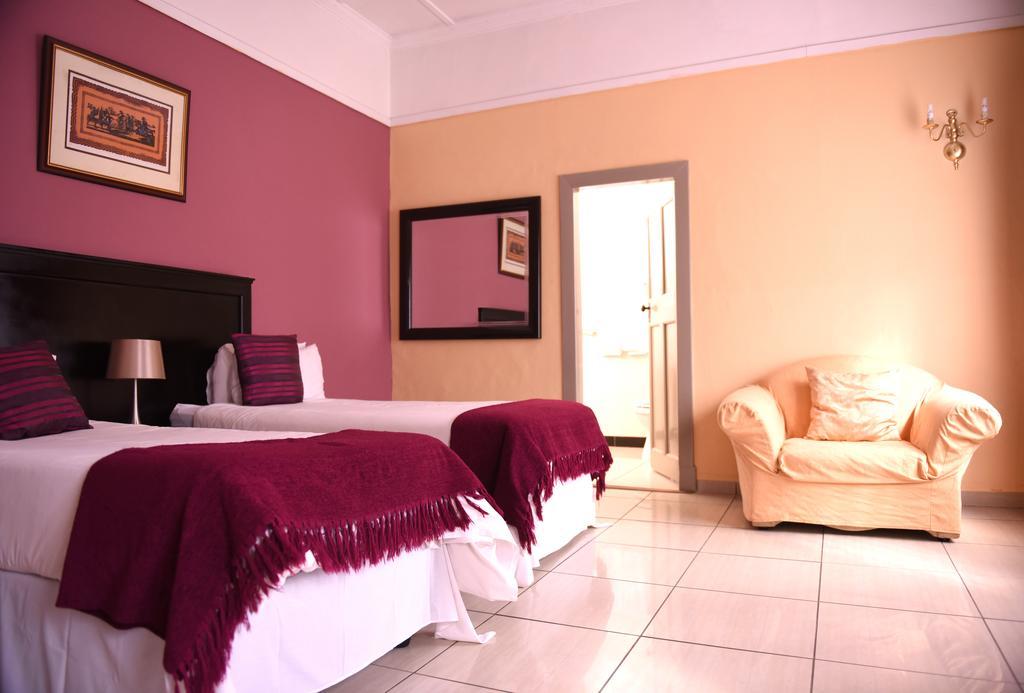 Chancellors Court Pretoria Bagian luar foto