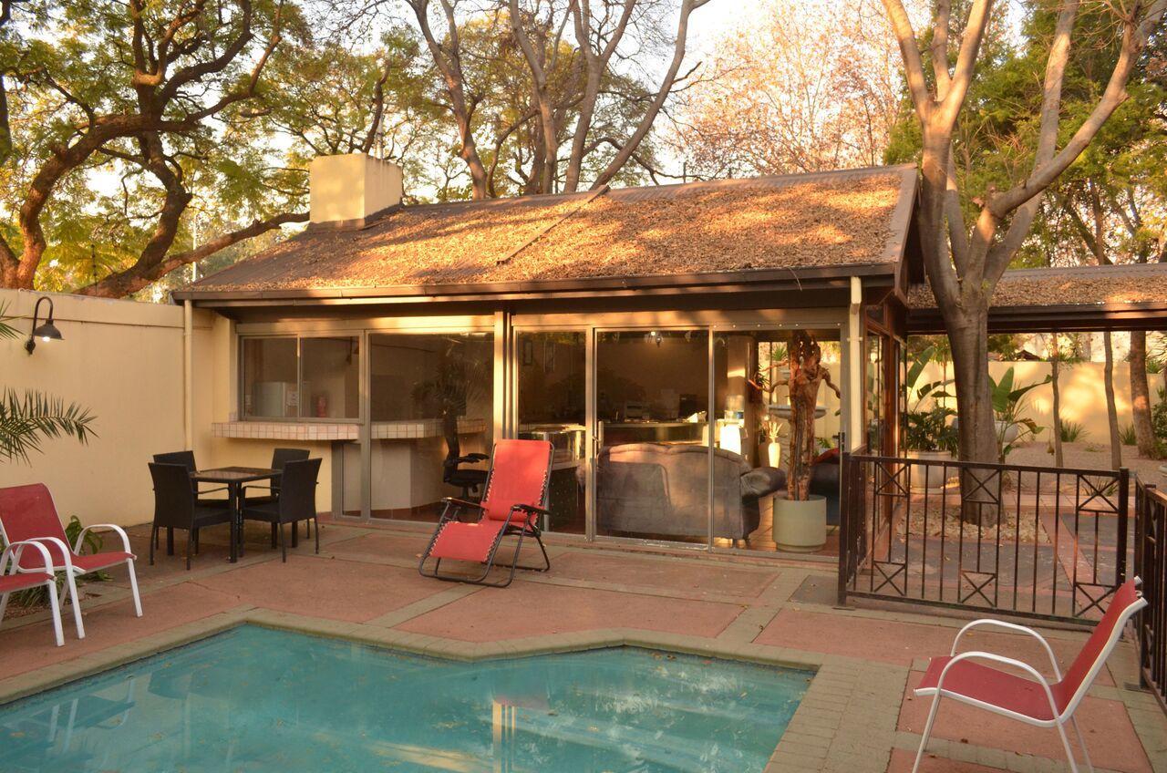 Chancellors Court Pretoria Bagian luar foto